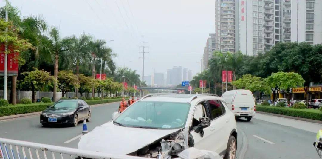 廣西車(chē)禍今日最新消息，事故現(xiàn)場(chǎng)直擊與后續(xù)關(guān)注，廣西車(chē)禍最新消息，現(xiàn)場(chǎng)直擊及后續(xù)關(guān)注