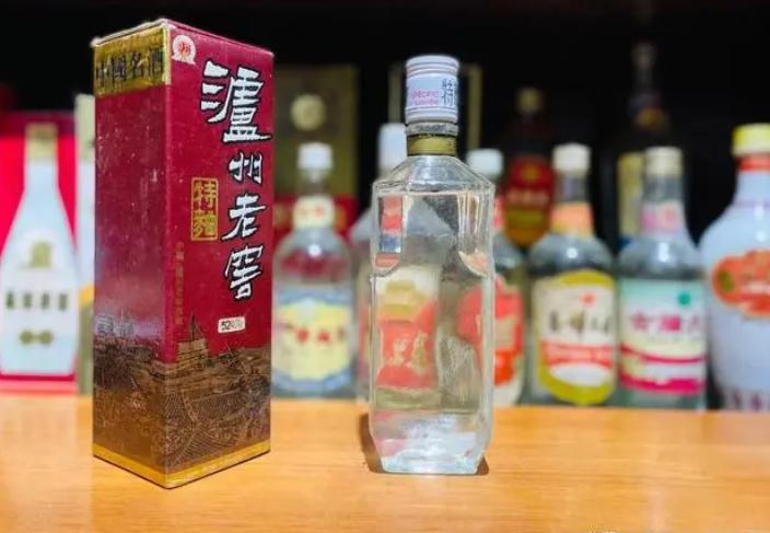 五糧液集團(tuán)旗下的品牌酒系列，多元化發(fā)展的典范，五糧液集團(tuán)品牌酒系列，多元化發(fā)展的璀璨明珠