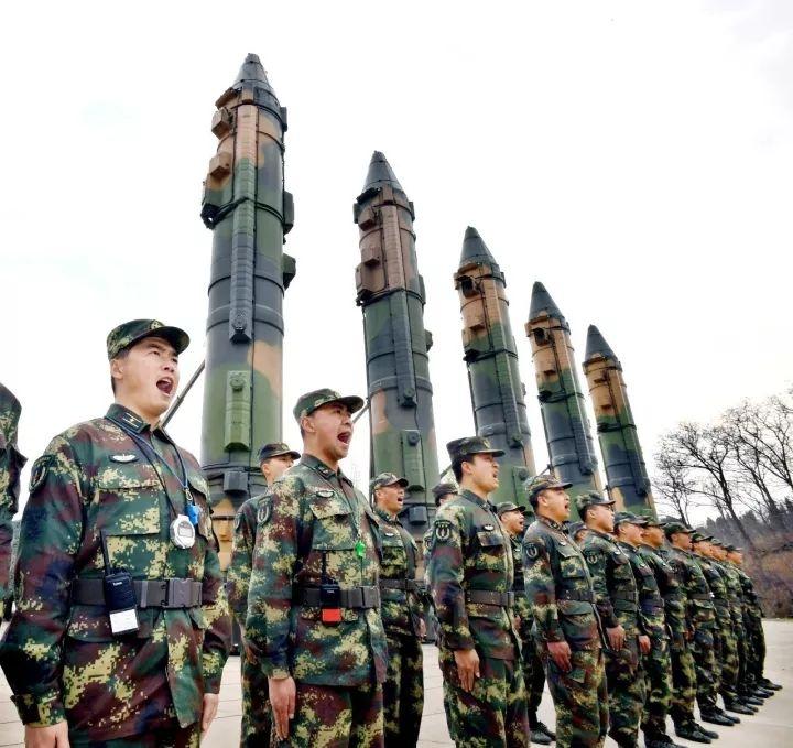 各軍種軍旗，榮耀的象征與力量的展現(xiàn)，軍種軍旗，榮耀的象征與力量的展現(xiàn)