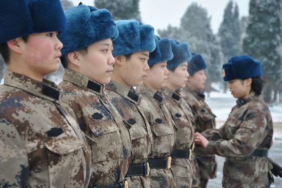 新兵女兵訓(xùn)練三個月的艱辛與挑戰(zhàn)，新兵女兵三個月訓(xùn)練，艱辛與挑戰(zhàn)的歷程