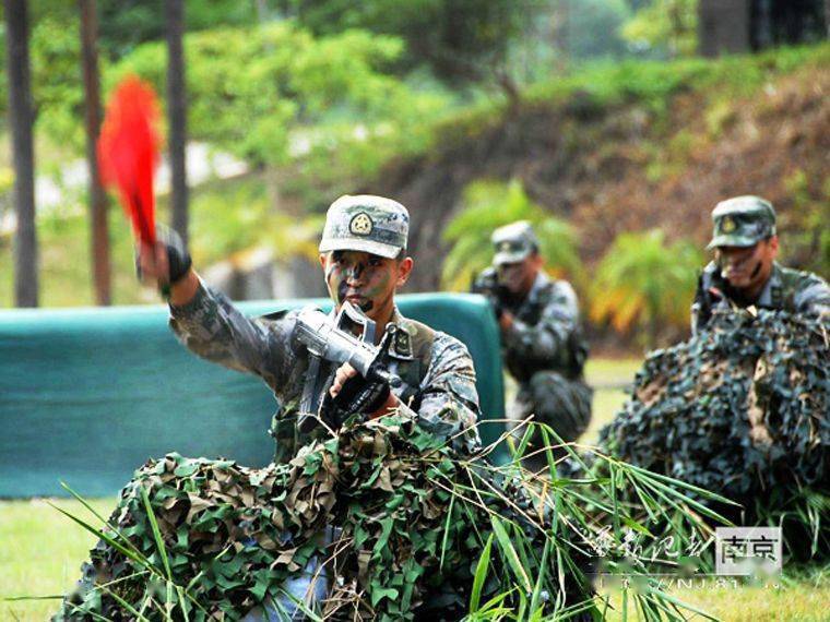 關(guān)于中國人民解放軍陸軍第XXX集團(tuán)軍的歷史演變與現(xiàn)狀研究，中國人民解放軍陸軍第XXX集團(tuán)軍歷史演變與現(xiàn)狀研究