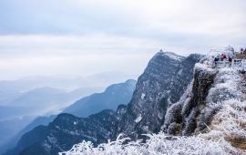 峨眉山金頂天氣預(yù)報(bào)及其影響，峨眉山金頂天氣預(yù)報(bào)與影響分析