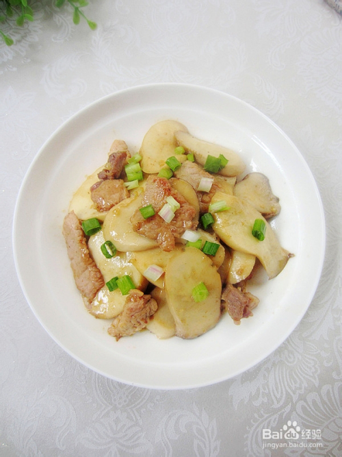 杏鮑菇土豆片炒肉——一道美味家常菜的烹飪藝術(shù)，杏鮑菇土豆片炒肉，家常美食的烹飪藝術(shù)探索