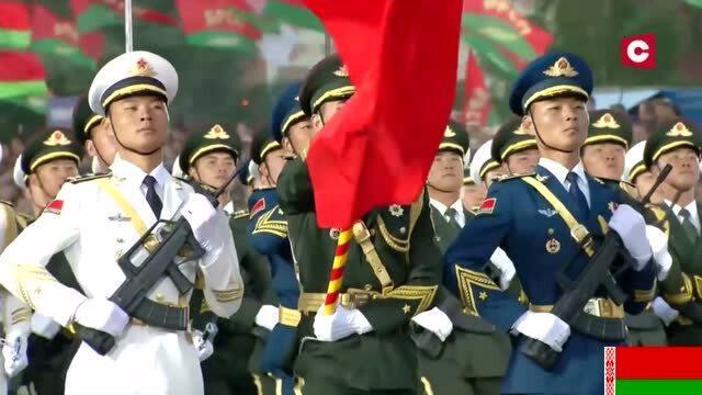 三軍儀仗隊國外閱兵視頻