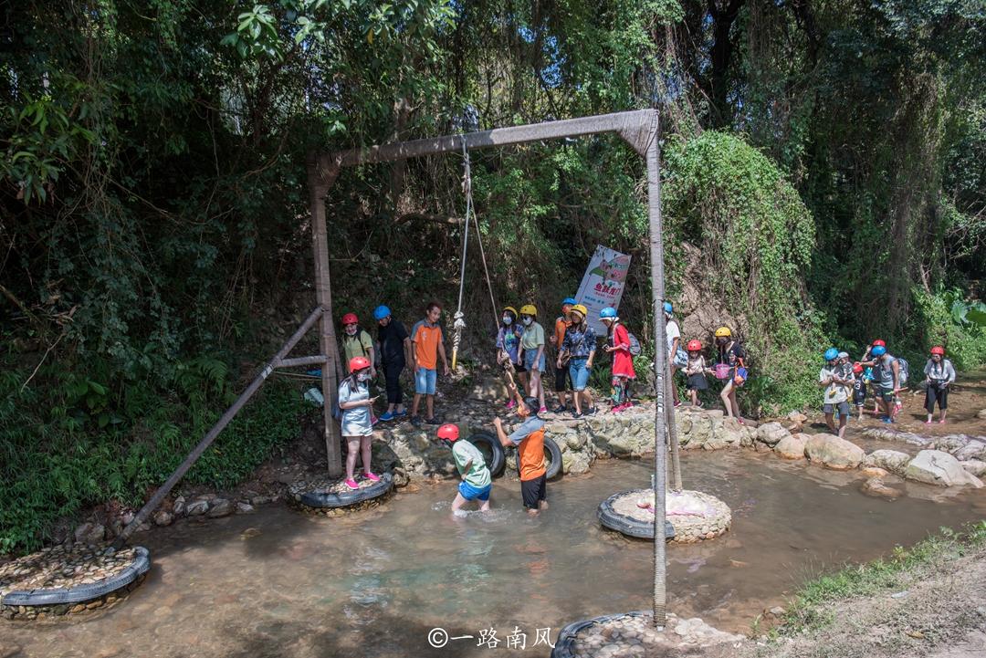 九寨溝，自然之美的璀璨明珠，九寨溝，自然之美的璀璨瑰寶